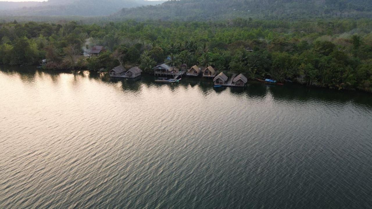The Floating House Villa Koh Kong Exterior photo
